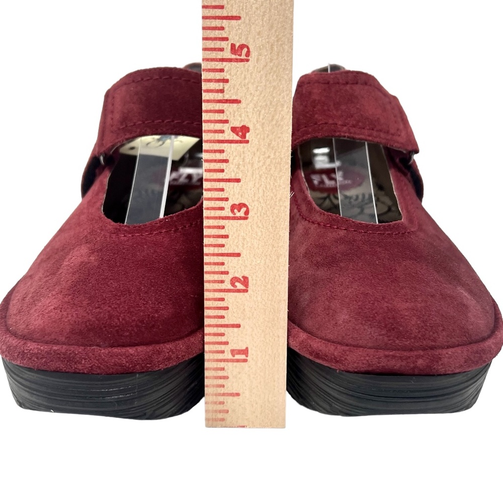 Fly London Women's Robi Mary Jane rust Suede Wedges size 39/8-8.5 NWT 🪰 - Picture 6 of 16